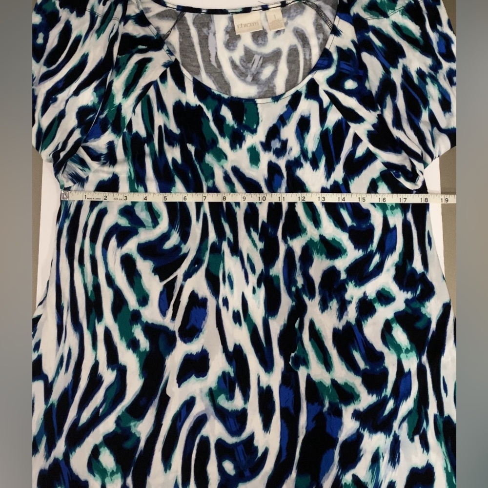 Chico's Tunic Top Size 1 Blue Green Round Neck 3/4 Sleeve Asymmetric Hem Stretch - Picture 4 of 7
